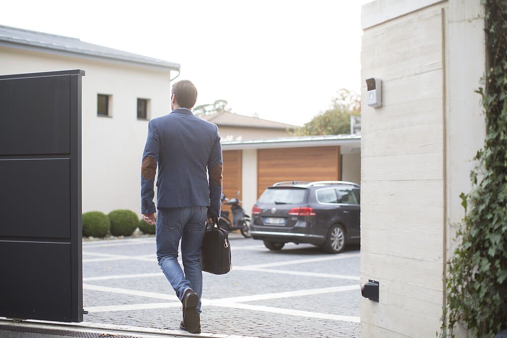 Funk öffnet die Tur zu mehr Komfort | Somfy